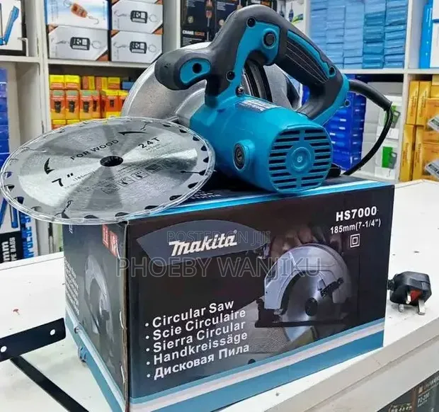 Makita 7-Inch Circular Saw - 1