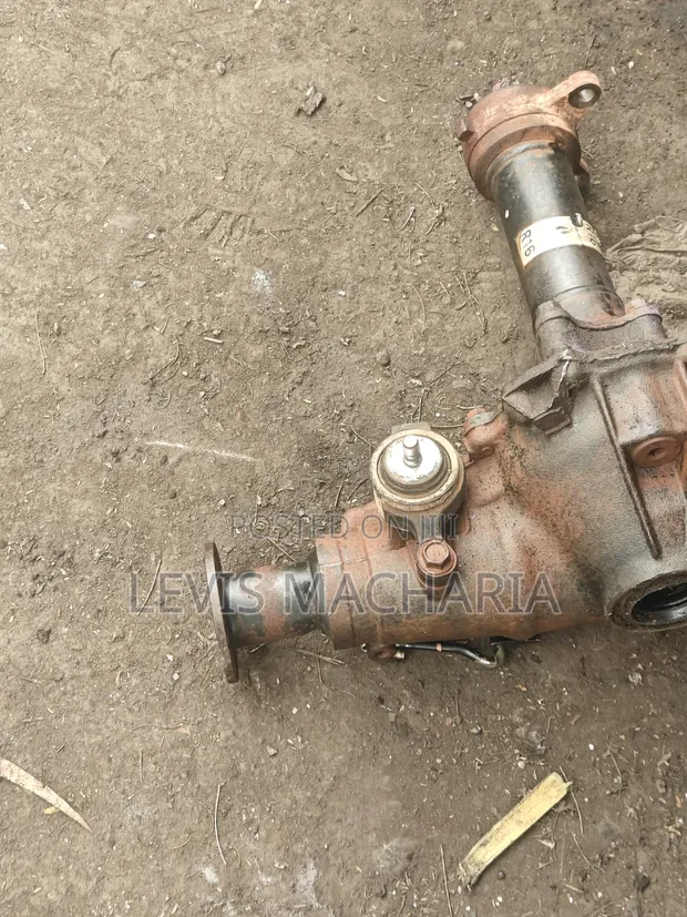 Toyota Land Cruiser Prado Front Differential - 1
