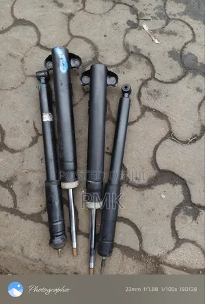 Mercedes-Benz W201 Shocks (Used)