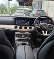 Mercedes-Benz E200 2019 - Pearl - 3