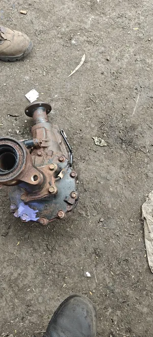 Toyota Land Cruiser Prado 95 Front Differential