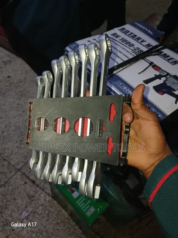 EFF Tool 8-Piece Combination Spanner Set (Model 15208) - 1