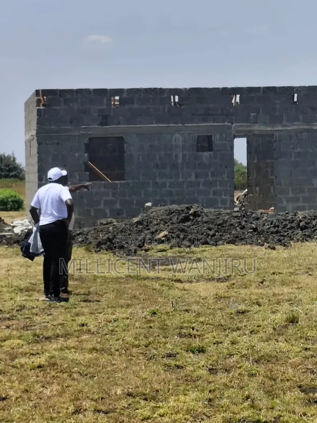 Makutano Project Land for Sale - 1