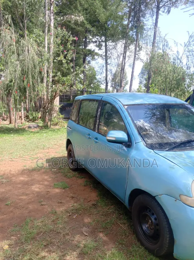 Toyota Sienta 7-Seater - Used - 1