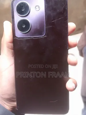 Vivo Y27s 256GB Red (Used)