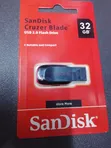 SanDisk Cruzer Blade 32GB Flash Drive - 1