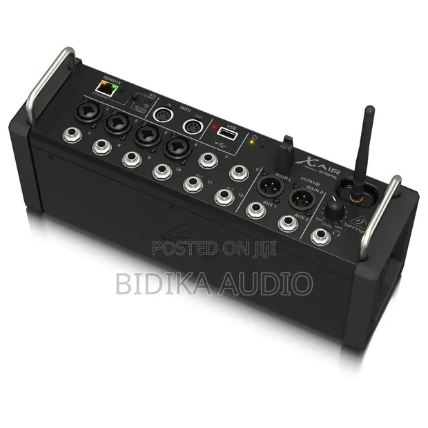 Behringer XR12 Digital Mixer with Wi-Fi Control - 1
