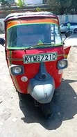 Piaggio 2021 Red Tuk-Tuk - 1