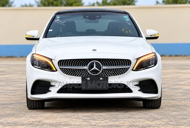 Mercedes-Benz C200 2019 White - 1