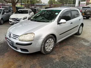 Volkswagen Golf 2005