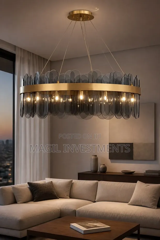 Chandelier ya Kisasa ya Dhahabu na Kioo cha Moshi - 1