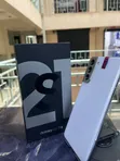 New Samsung Galaxy S22 5G 256GB White - 4