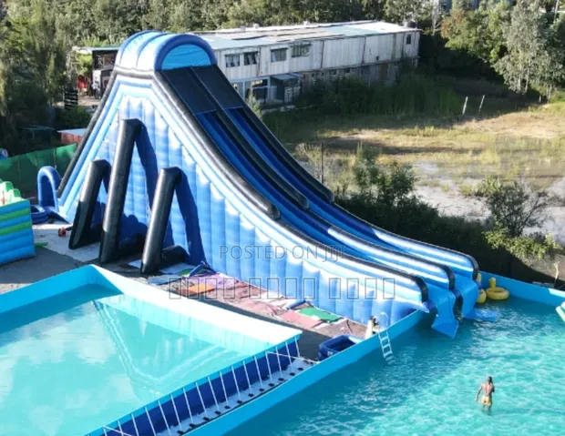 Giant Extreme Inflatable Water Slide - 1