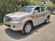 Toyota Hilux Double Cab 2010 Gold - 2