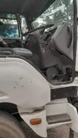 Ashok Leyland Kichwa Ngombe Dump Truck (2015) - 4