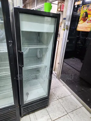 300 Litre BT3T Display Chiller