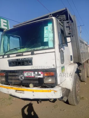 Ashok Leyland 2518 Dump Truck