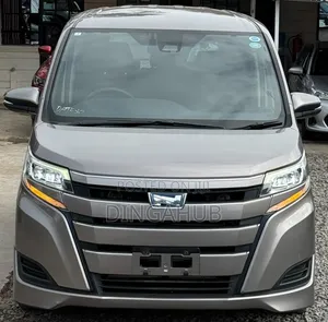 Toyota Noah 1.8 FWD Hybrid 7-Seater 2019 Brown