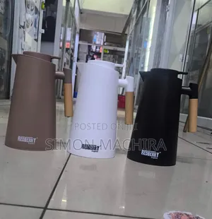 Redberry 1L Flask Bamboo Handle