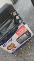 Nunix E20-R 1280W Countertop Electric Oven - 2