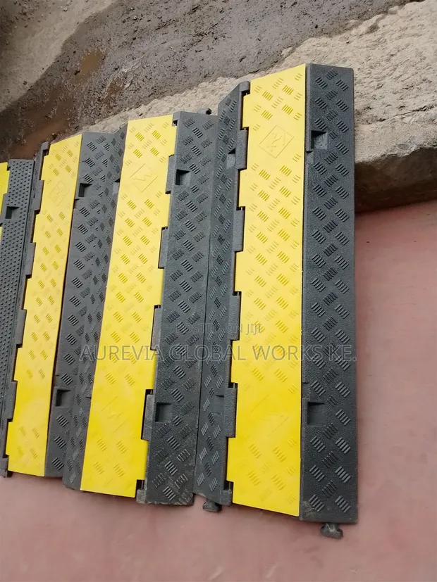 Cable Guard Outdoor (2 Channel) - 1