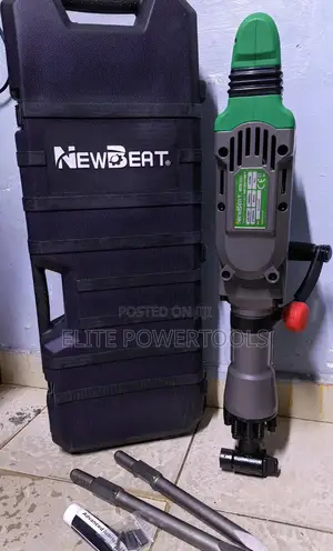 Newbeat 1950W Demolition Hammer