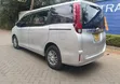 Toyota Noah 2015 Silver - 5