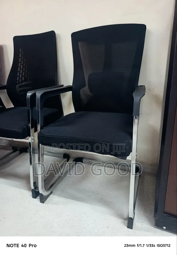 Boss Office Products Black Waiting Seat - 1