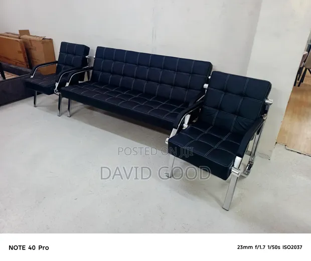 Boss Office Products Black Office Sofas (5 Seater) - 1