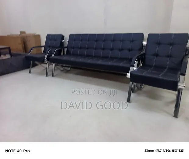 Brand New Boss Office Products Settee - Black - 1