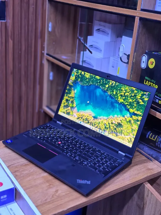 Lenovo ThinkPad P15s Gen 2 Laptop - 1