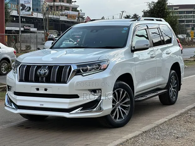 Toyota Land Cruiser Prado 2.8 TXL 2019 - 1