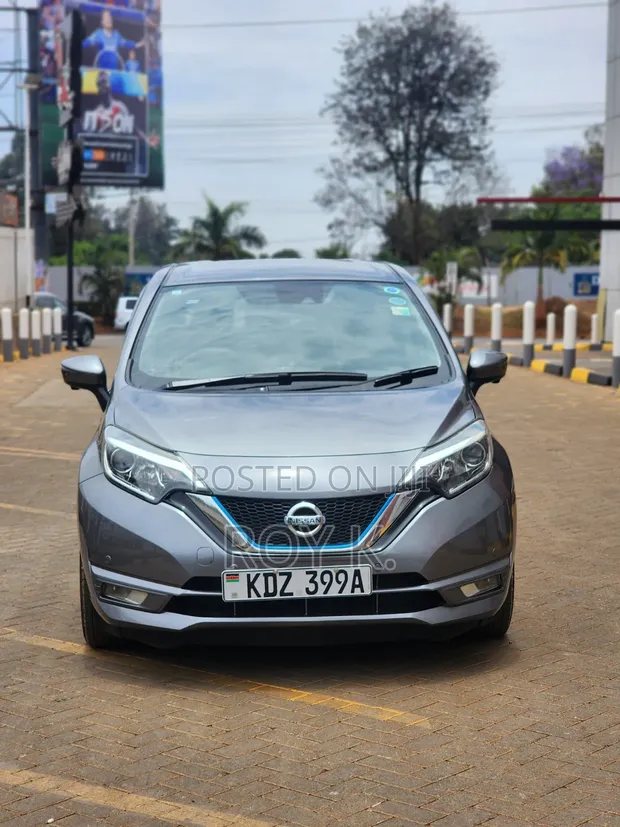 Nissan Note 1.2 Hybrid 2019 Gray - 1