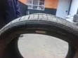 Tairi ya Dunlop 275/30ZR19 - 2