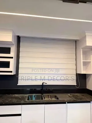 Waterproof Horizontal Blinds for Kitchen & Offices