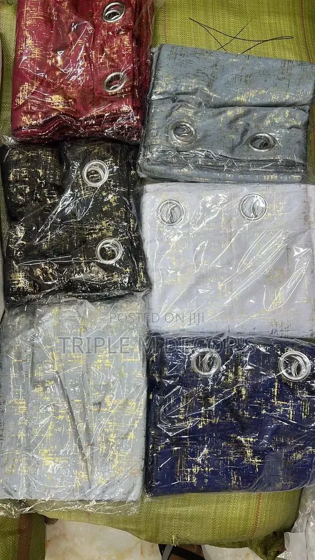 High-End Imported Velvet Curtains - 1