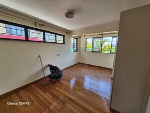 5 Bedroom Villa for Rent in Muthangari