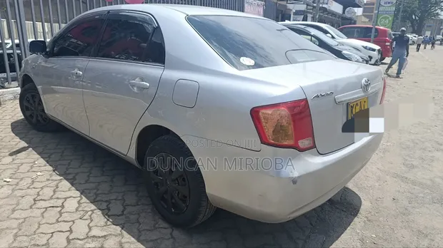 Toyota Axio 2008 Silver - 1