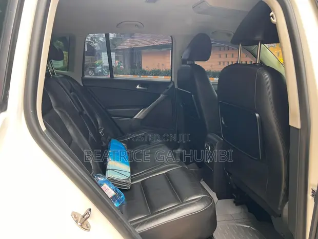 Volkswagen Tiguan 2009 - 1