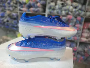 Nike Air Zoom Vapor XVII 2026 Soccer Boots