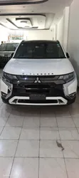 Mitsubishi Outlander 2.4 PHEV AWD 2019 White - 1