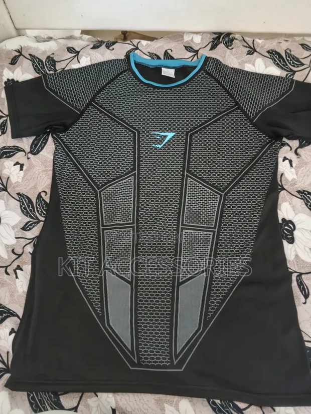 Gymshark Onyx V1 T-Shirt - 1