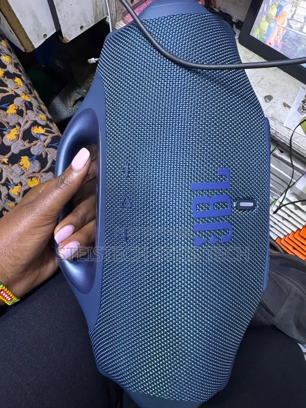 JBL Boombox 4 Speaker - 1