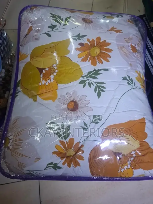 Brand New Unbinded Duvet Set - Flowered - 1