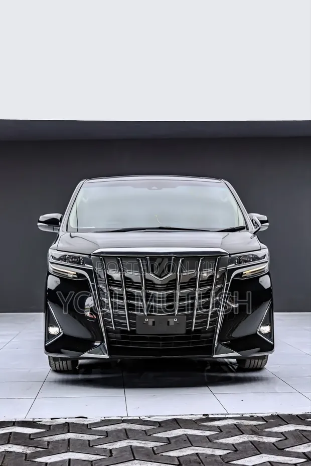 Toyota Alphard 2.5 Petrol AWD 2019 Black - 1
