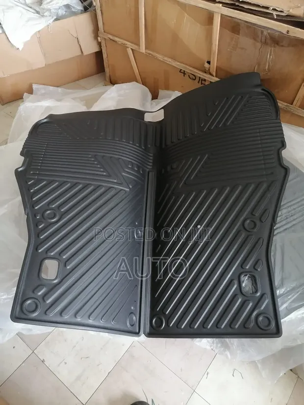 Toyota Land Cruiser 300 Boot Mat | Cargo Floor Liner - 1