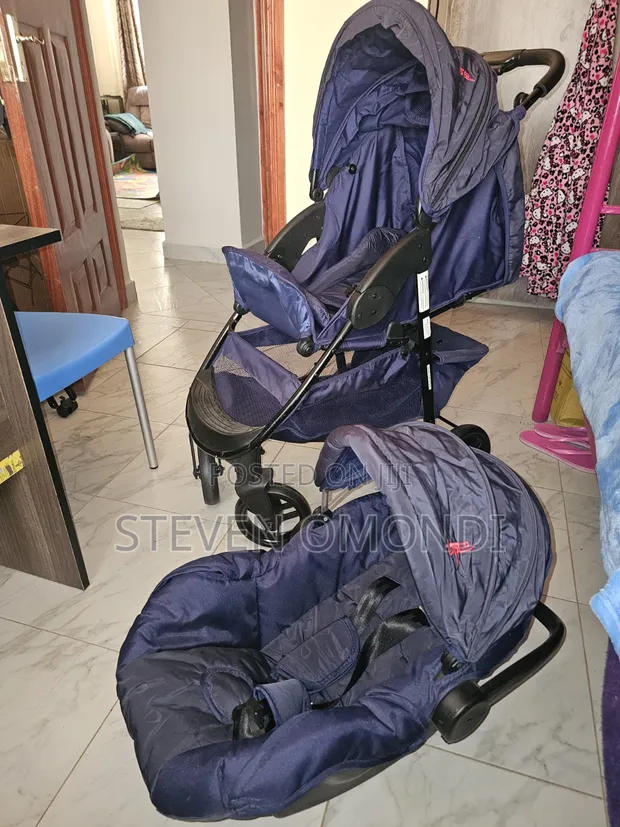 Stroller ya Mtoto 3-in-1 na Carrier/Car Seat - 1