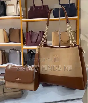 Elegant Handbag Set with Gold Chain Straps