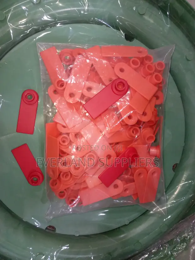 Ear Tags - Number Display Wholesale - 1