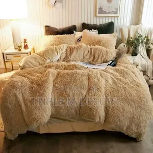 Beige & Navy Blue High-Density Fluffy Duvet Set 6*7